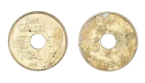 Moneda de 25 pesetas: valor actual, modelos y monedas con agujero
